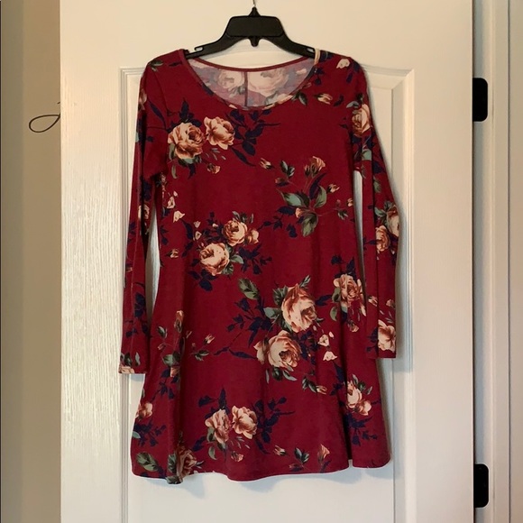 Unbranded Tops - Floral Tunic